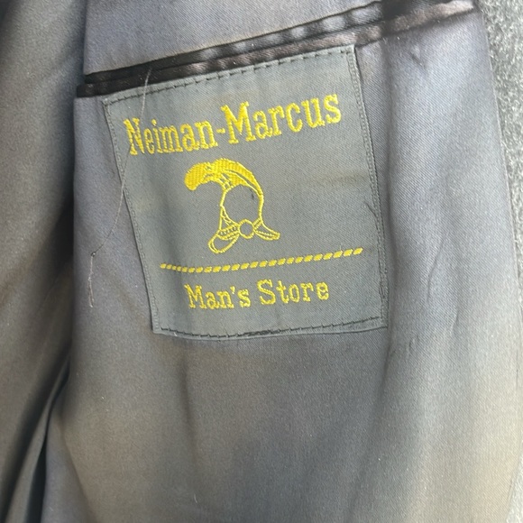 Cashmere Men’s Overcoat- barely worn. Perfect condition. $1995.00 new - Picture 1 of 3